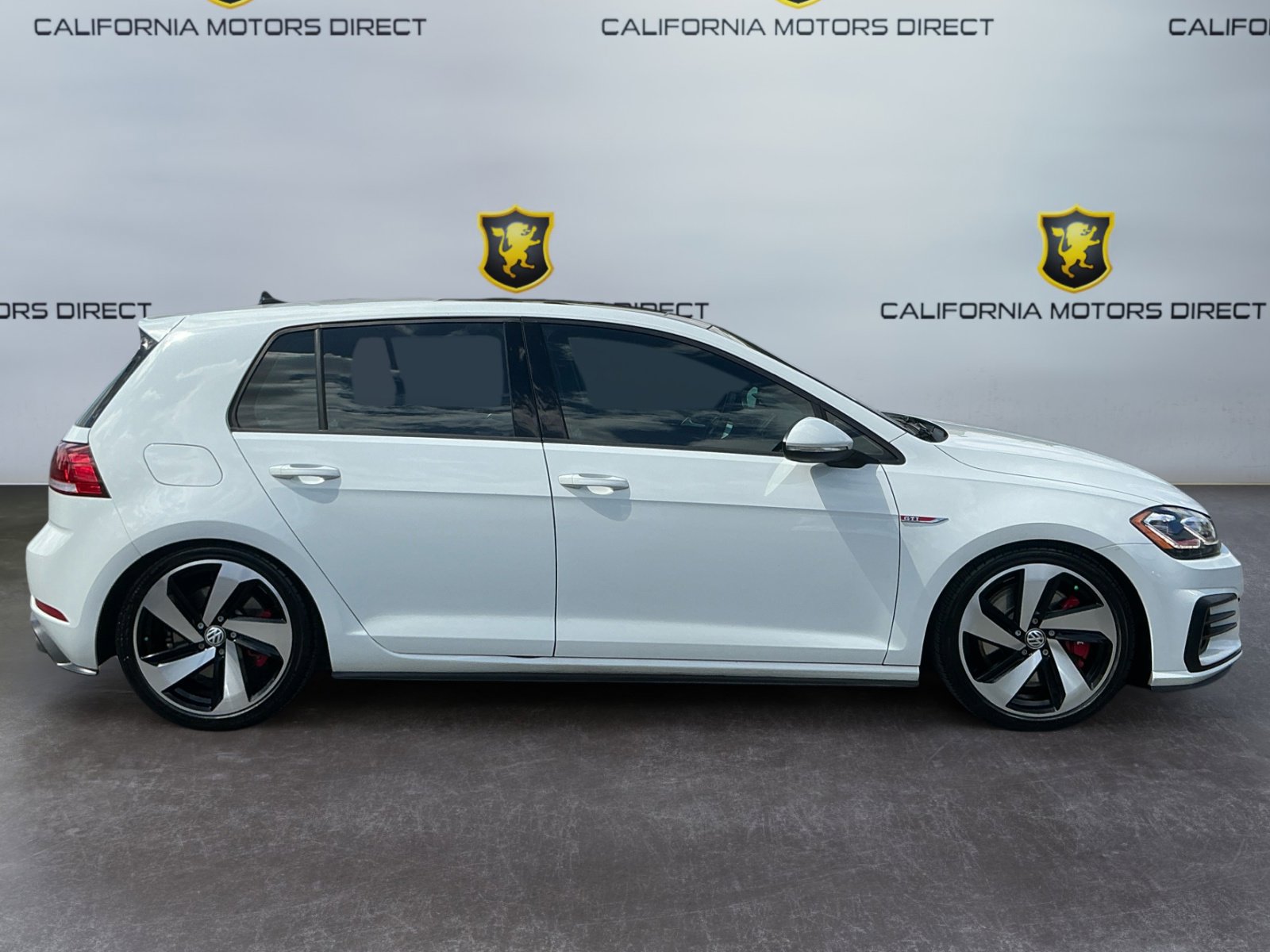 Used 2019 Volkswagen GTI SE w/ SE Experience Package FWD image 4