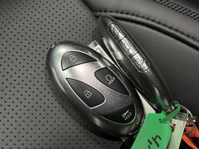 Used 2025 Hyundai Santa Fe Calligraphy image 30