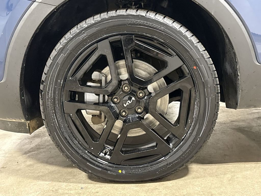 Used 2024 Kia Telluride EX X-Line image 29