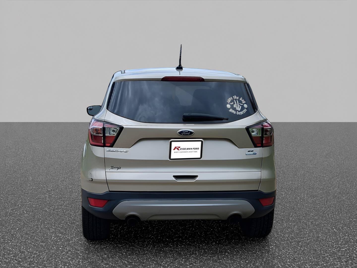 Used 2017 Ford Escape SE w/ SE Cold Weather Package AWD/4WD image 5