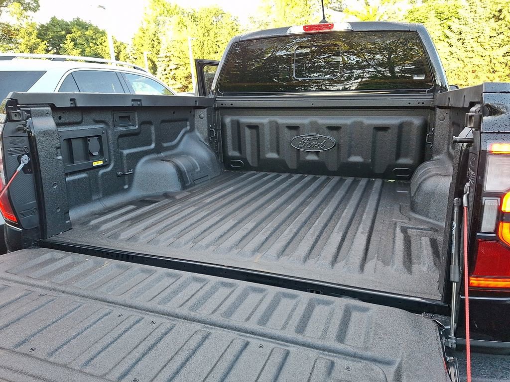 Used 2025 Ford Ranger Raptor AWD/4WD image 29