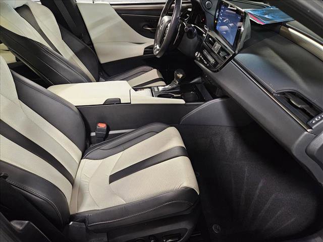 Used 2024 Lexus ES 350 F Sport image 21