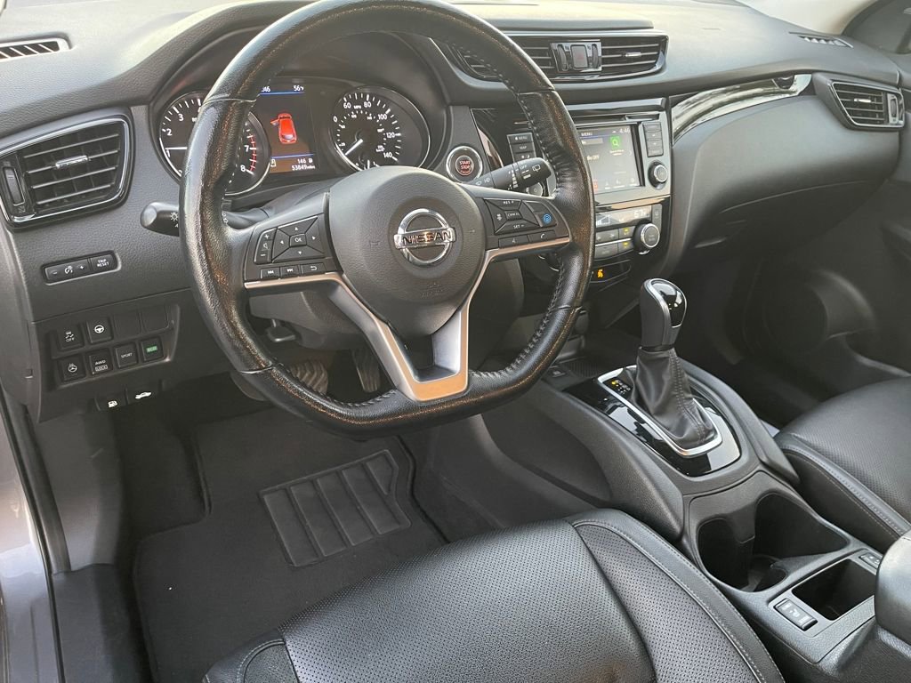 Used 2022 Nissan Rogue Sport SL w/ Premium Package image 18