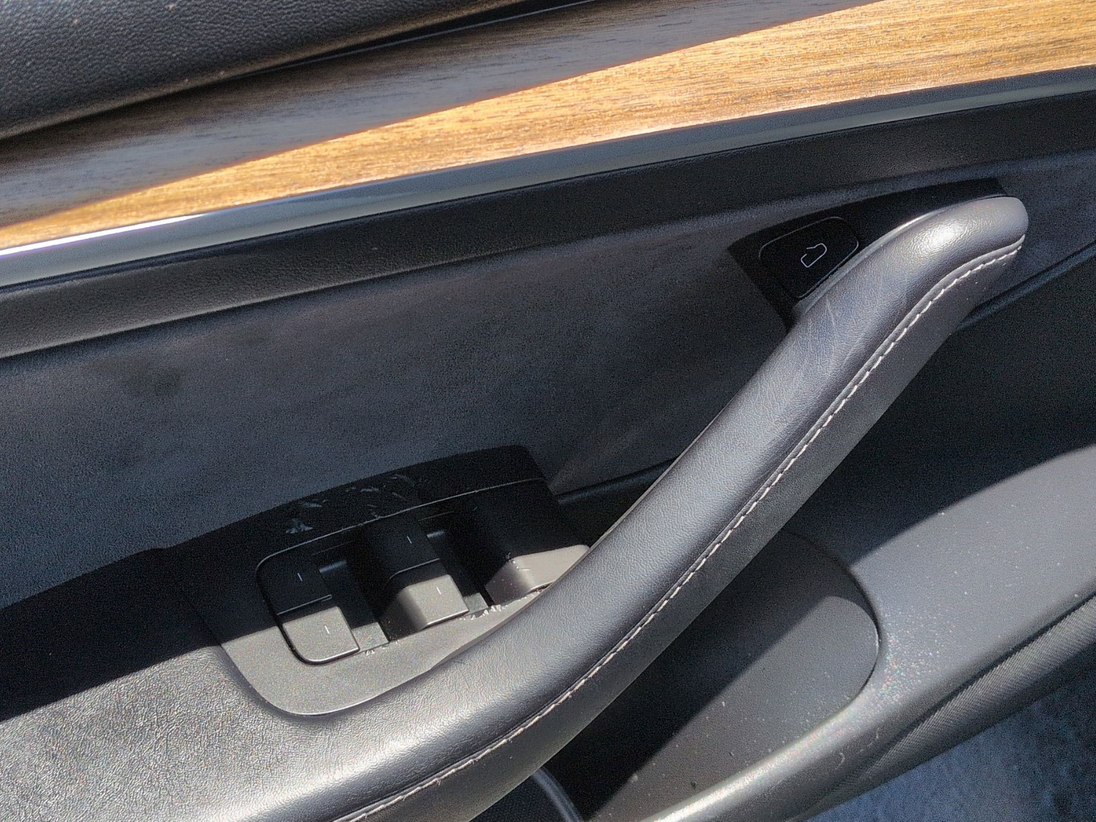 Used 2022 Tesla Model 3 Long Range AWD/4WD image 15