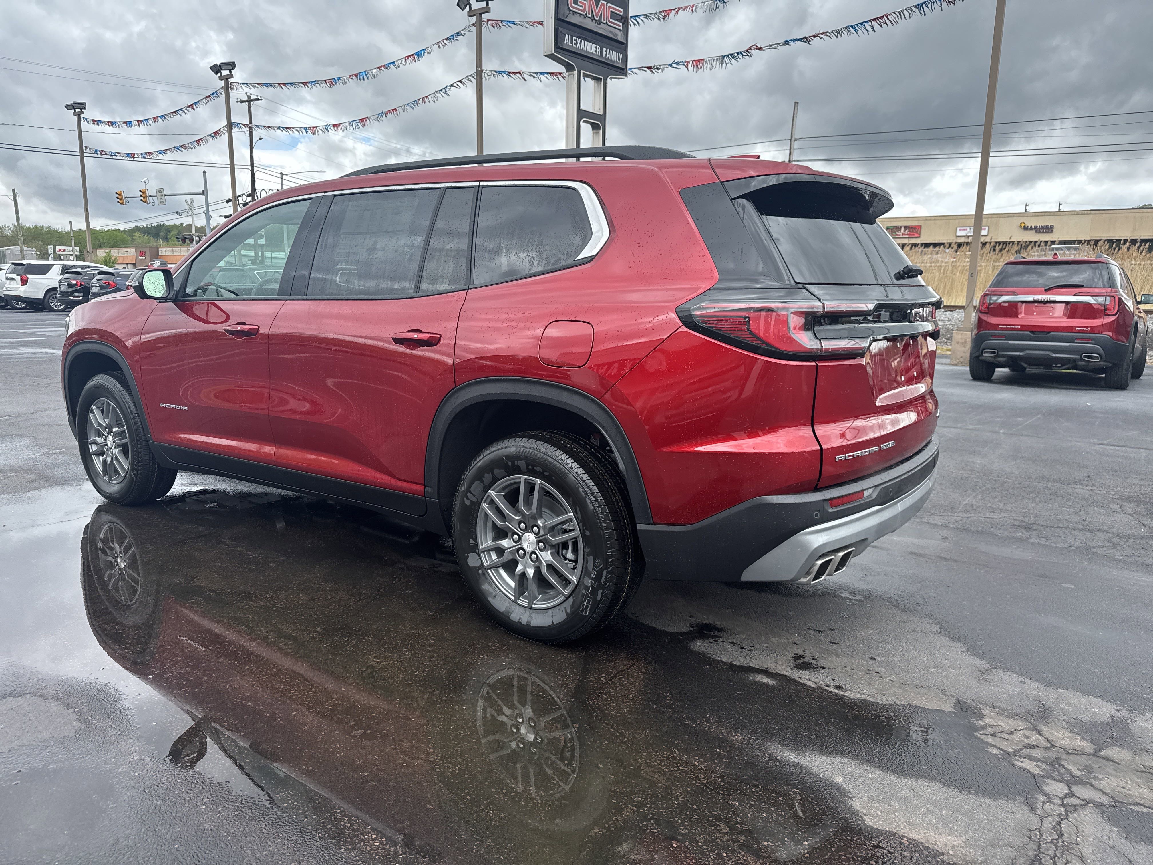 New 2025 GMC Acadia Elevation image 6