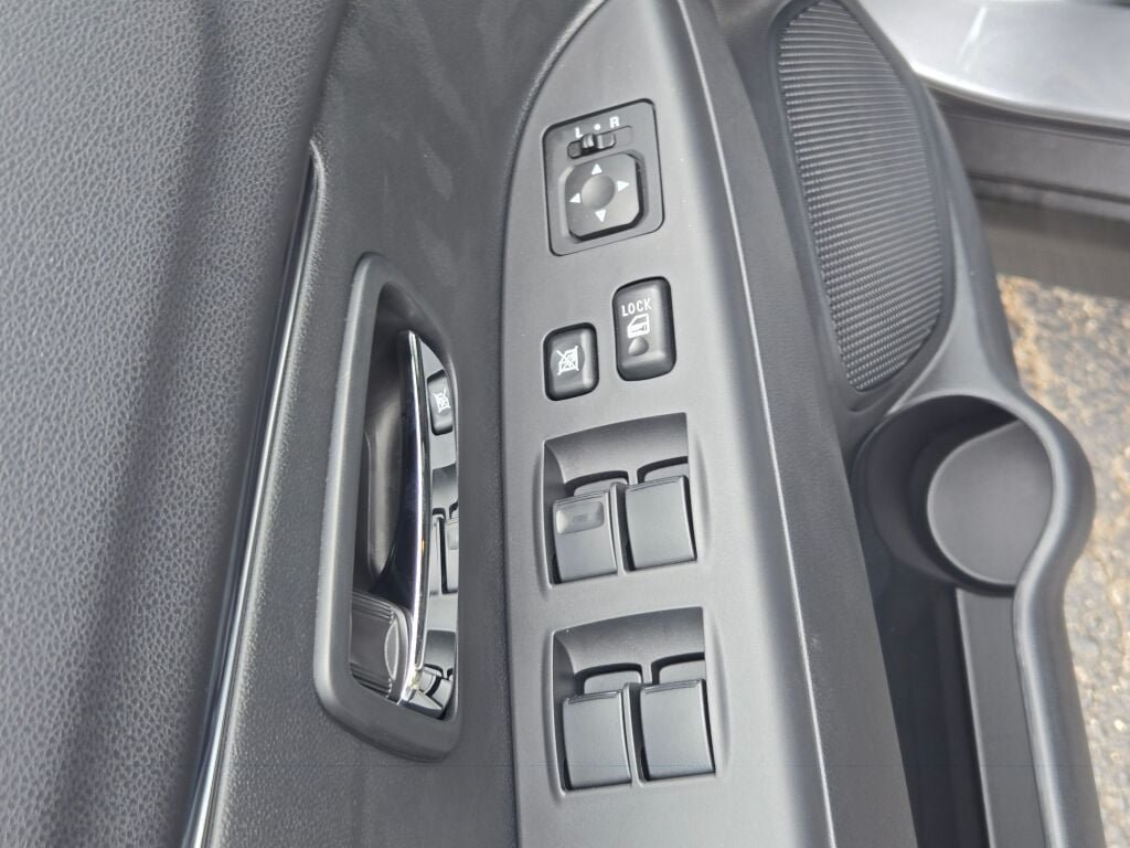 New 2027 Mitsubishi Outlander Sport ES AWD/4WD image 18