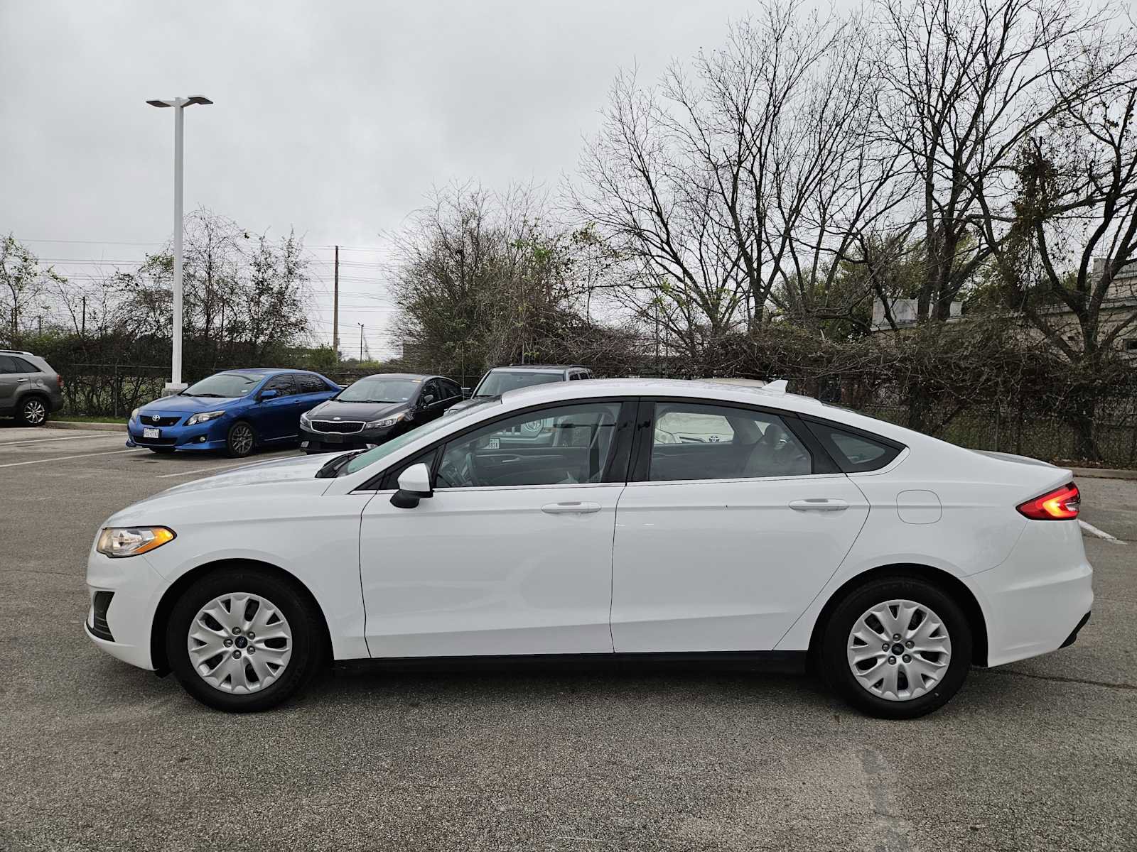 Used 2020 Ford Fusion S image 4