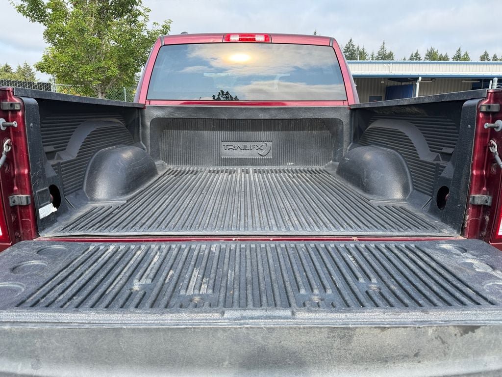 Used 2022 RAM 1500 Classic SLT AWD/4WD image 22