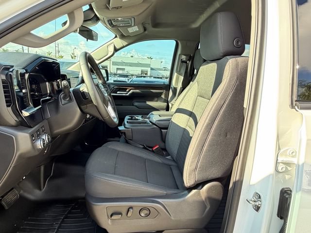 Used 2025 GMC Sierra 1500 Elevation w/ Max Trailering Package AWD/4WD image 13