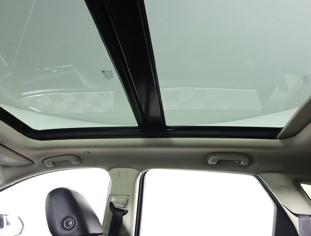 Used 2019 Cadillac XT5 Premium Luxury image 27