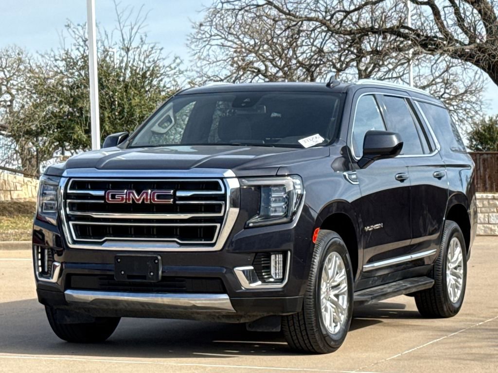 Used 2023 GMC Yukon SLT RWD image 3