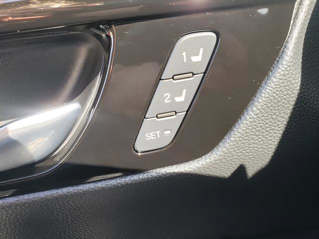 Used 2024 Honda CR-V Sport Touring image 32