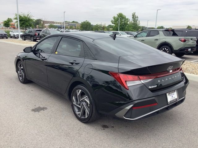 Used 2025 Hyundai Elantra SEL image 6