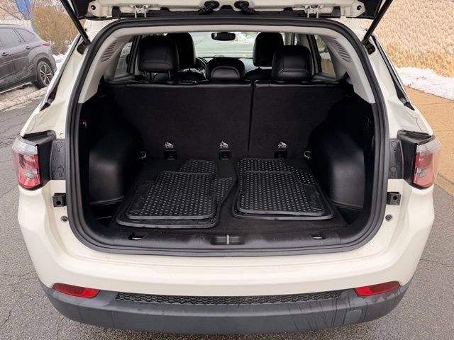 Used 2018 Jeep Compass Latitude w/ Popular Equipment Group image 14