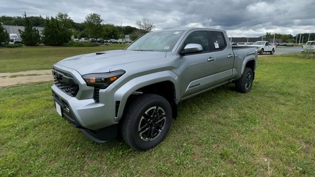 New 2026 Toyota Tacoma TRD Sport AWD/4WD image 4