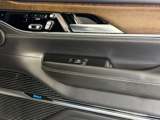 Used 2022 Jeep Grand Wagoneer Series II w/ Convenience Group III image 30