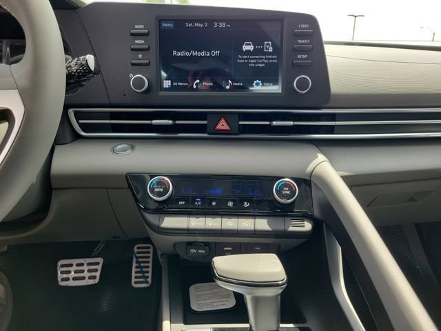 New 2026 Hyundai Elantra Sport FWD image 14