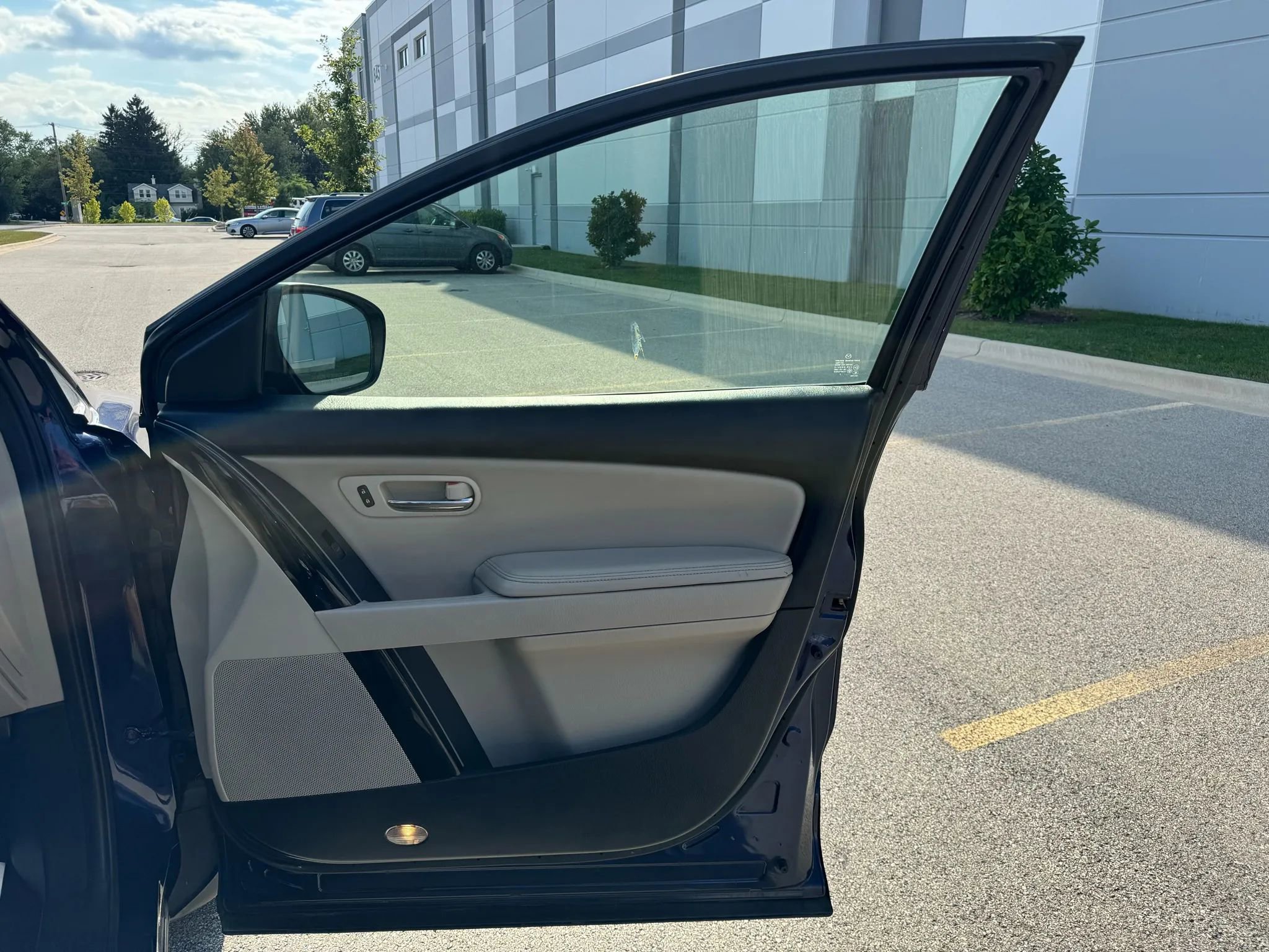 Used 2012 MAZDA CX-9 Touring image 25