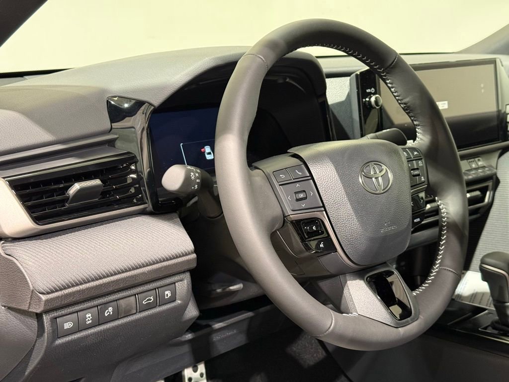 New 2026 Toyota Camry SE image 16