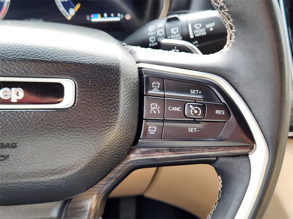 Used 2023 Jeep Grand Cherokee Limited w/ Trailer Tow Prep Group (B) image 19