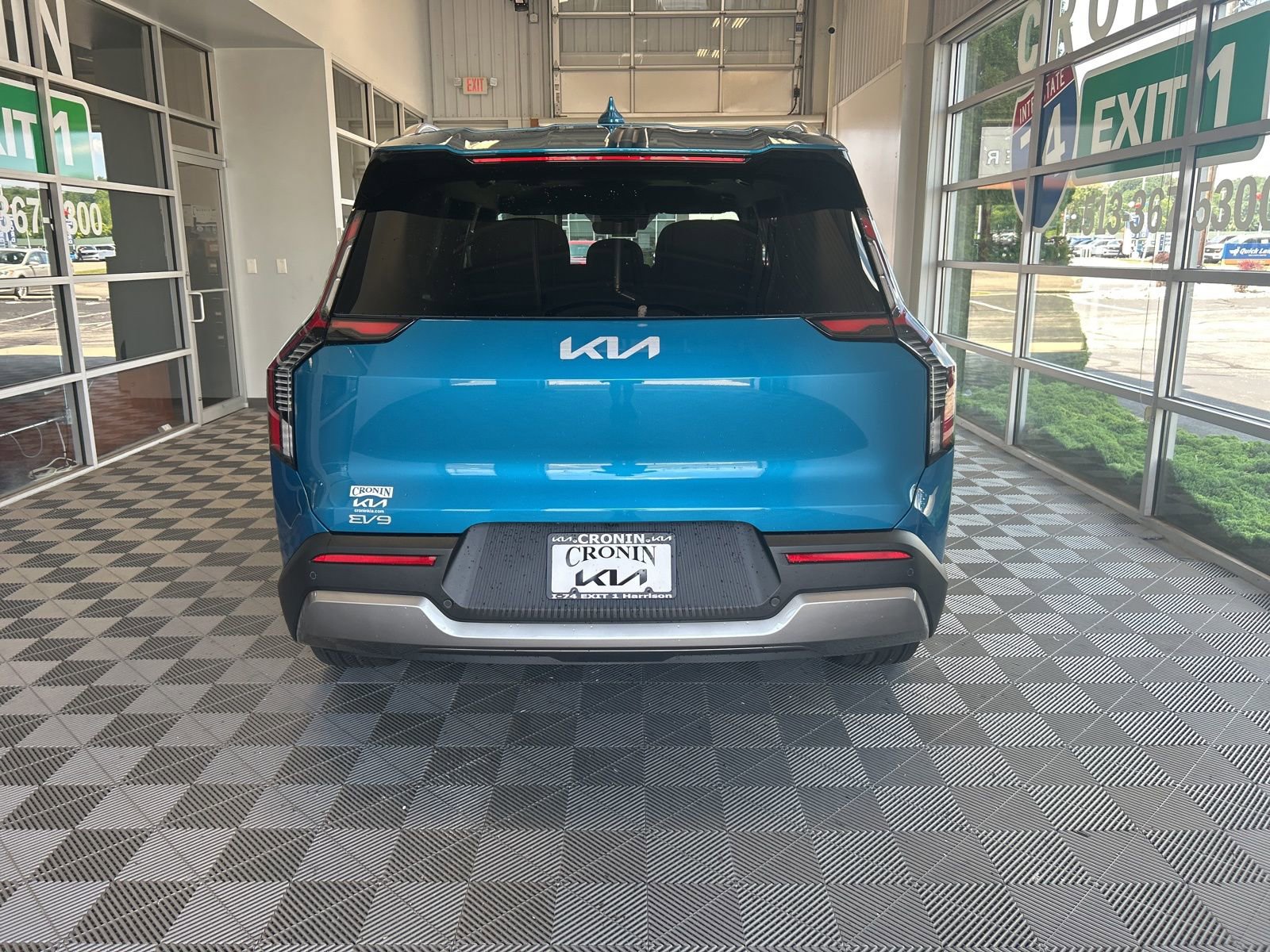 New 2026 Kia EV9 Wind image 5