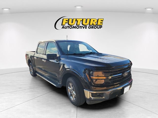 Used 2025 Ford F150 XLT w/ Equipment Group 301A Standard RWD image 1