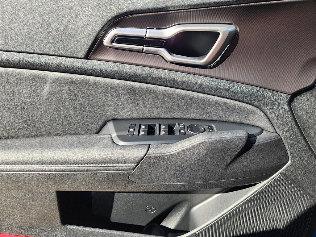 New 2026 Kia Sportage EX w/ EX Panorama Roof Package image 18