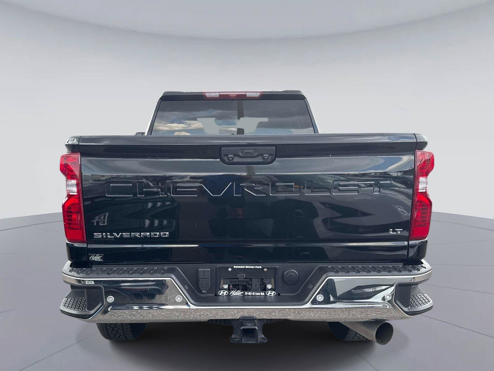 Used 2025 Chevrolet Silverado 3500 LT w/ All Star Edition AWD/4WD image 4