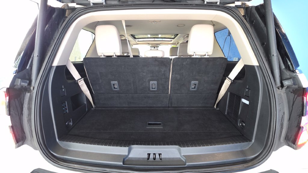 Used 2024 Ford Expedition Limited AWD/4WD image 16