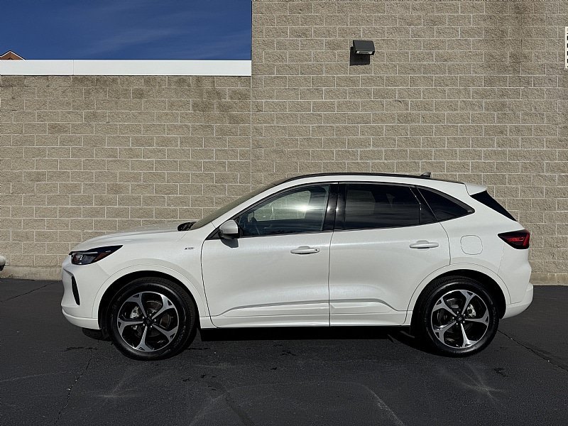 Used 2024 Ford Escape ST-Line Select w/ Tech Pack #2 AWD/4WD image 7