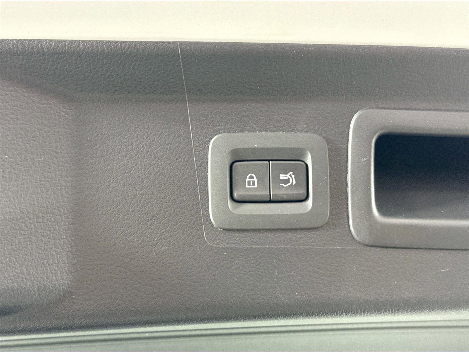 Certified 2024 MAZDA CX-50 AWD 2.5 S w/ Cargo Package image 42