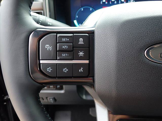 New 2026 Ford F350 Platinum w/ Tremor Off-Road Package AWD/4WD image 15