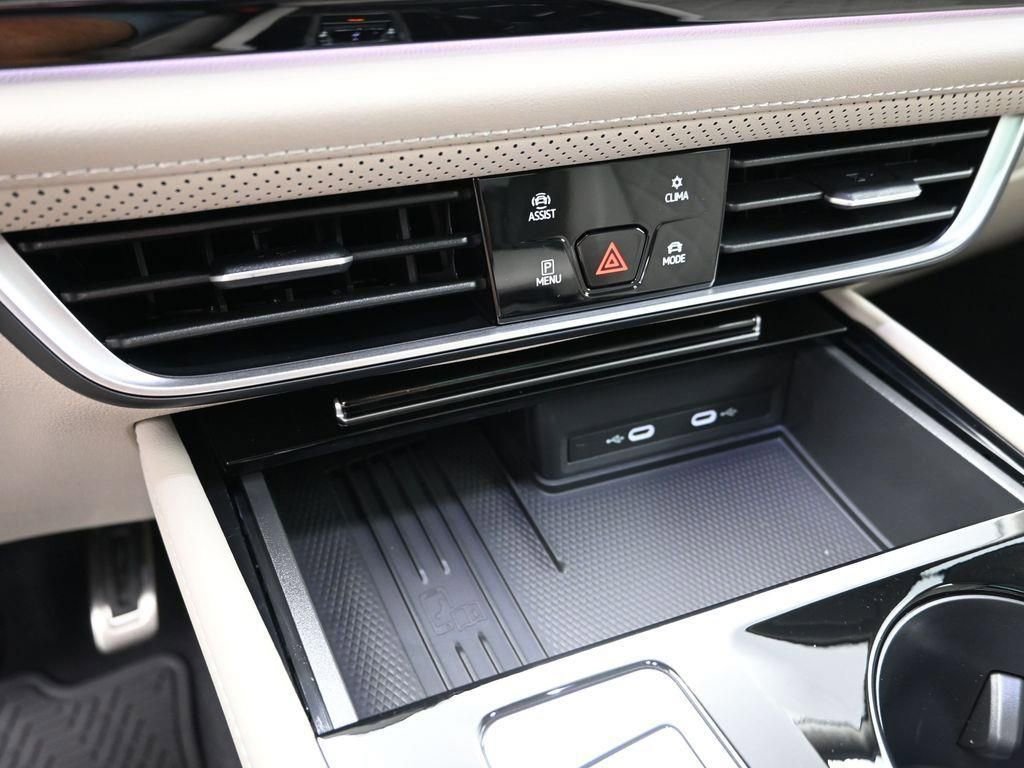 New 2026 Volkswagen Atlas SEL Premium R-Line image 18