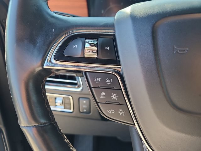 Used 2024 Lincoln Navigator Premiere AWD/4WD image 27