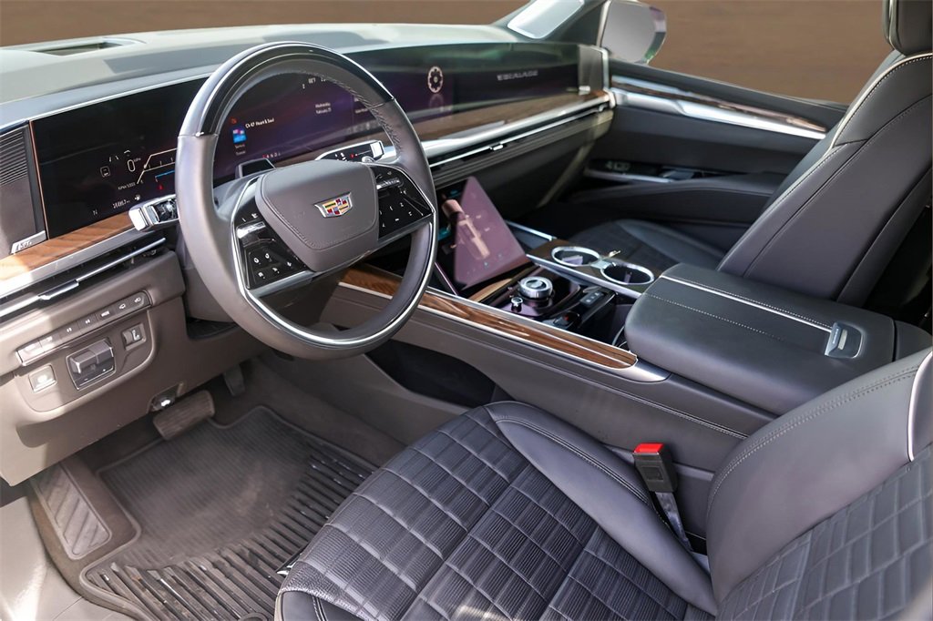 Certified 2025 Cadillac Escalade Sport Platinum image 10