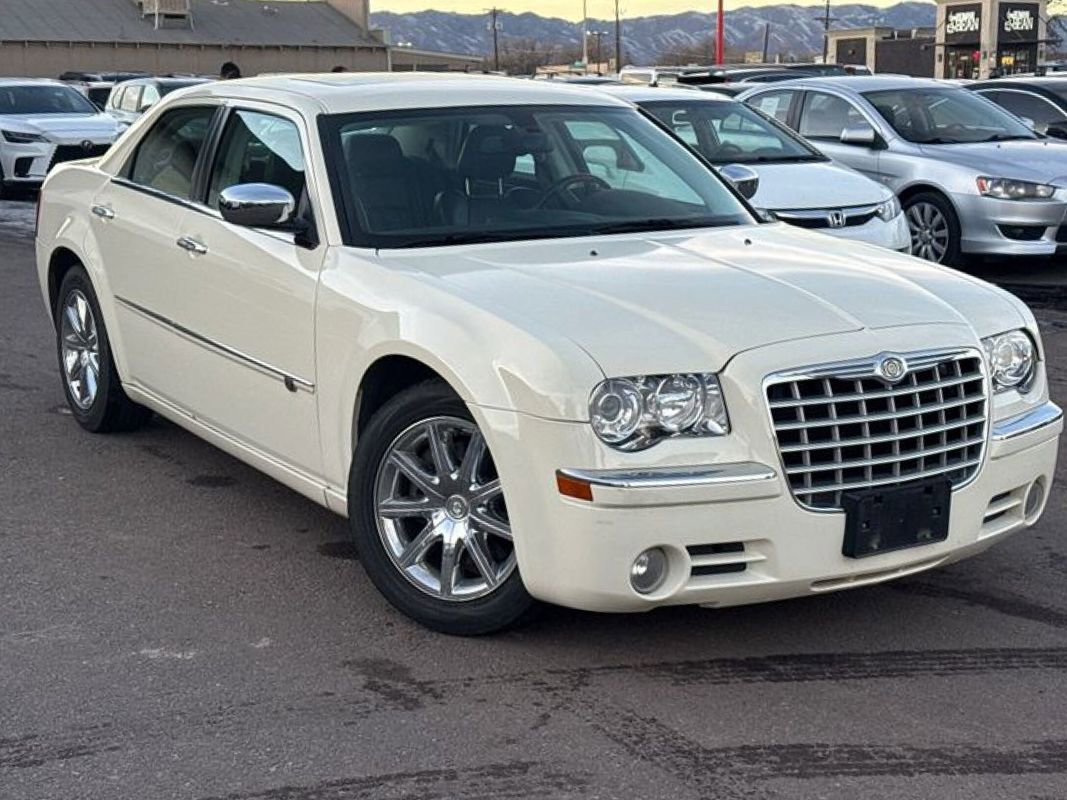 Used 2010 Chrysler 300 C w/ Luxury Group II