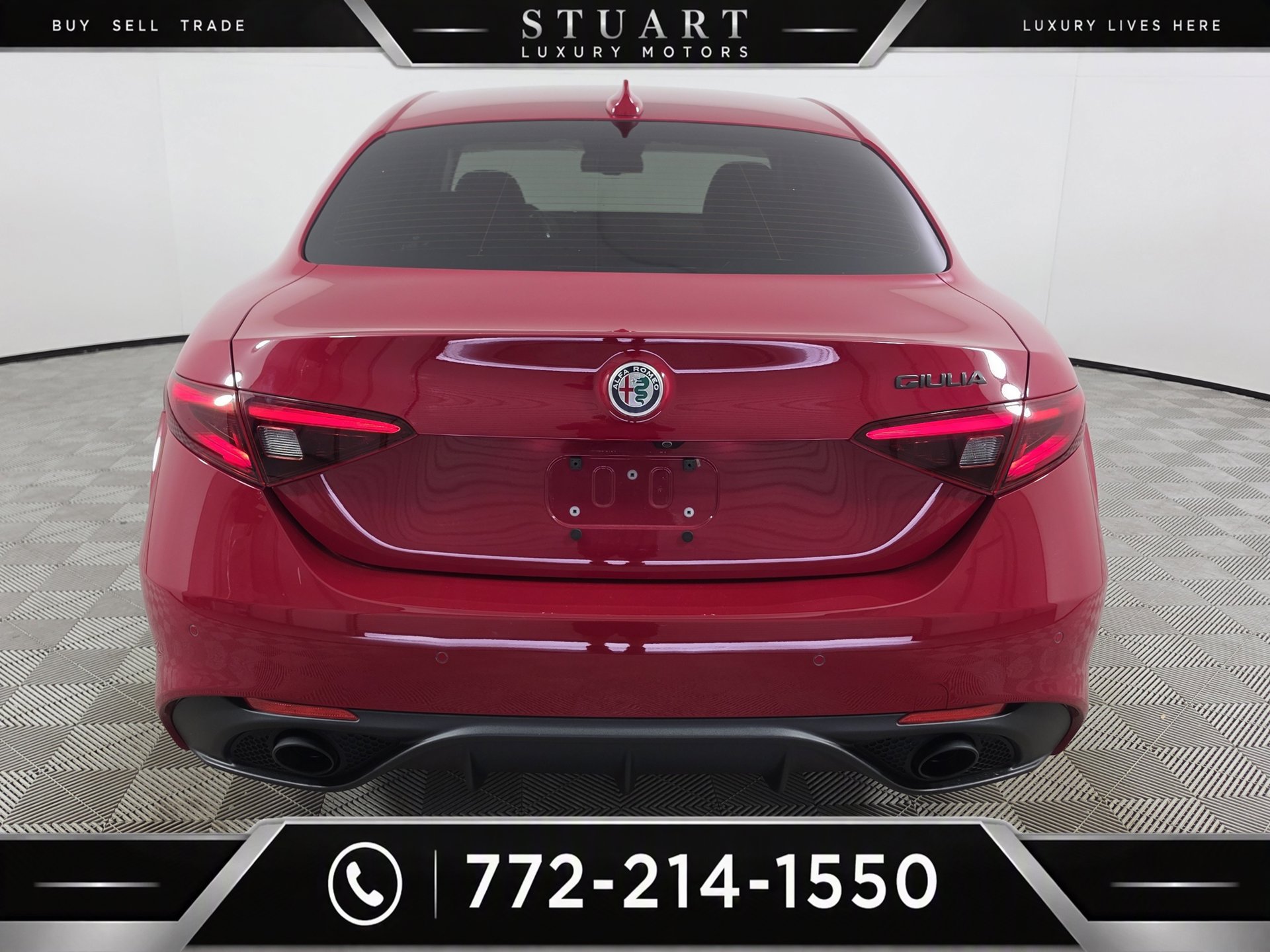 Used 2019 Alfa Romeo Giulia Ti Sport w/ Quick Order Package 22U Sport RWD image 38
