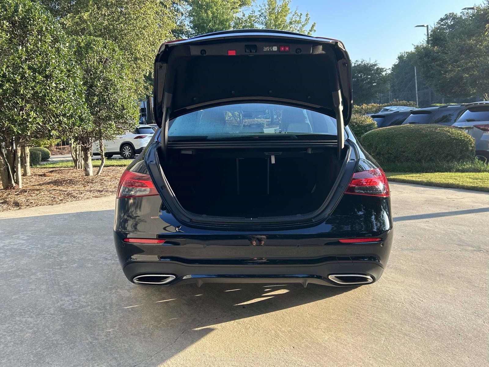 Certified 2023 Mercedes-Benz E 350 4MATIC Sedan image 9
