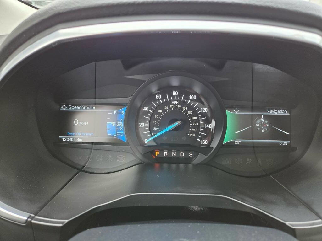 Used 2016 Ford Edge Titanium w/ Technology Package image 36