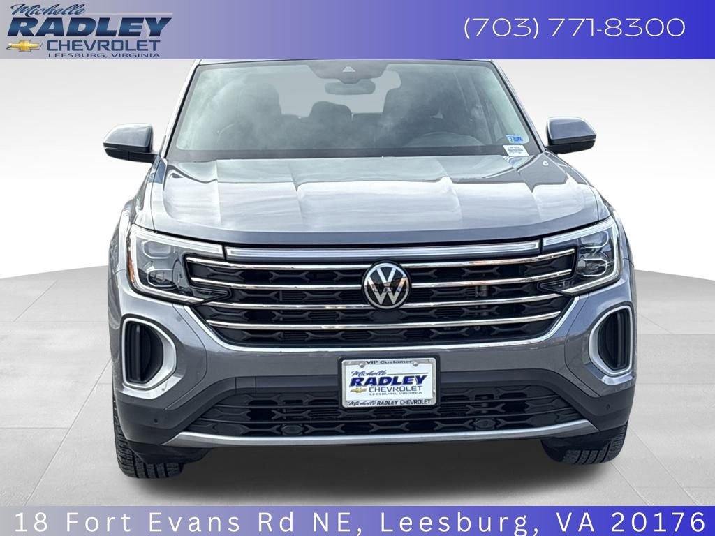 Used 2025 Volkswagen Atlas SE image 9