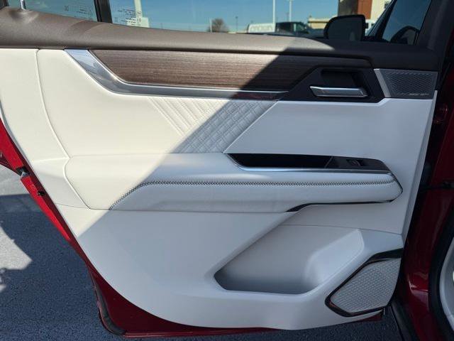 Used 2024 GMC Acadia Denali w/ Super Cruise Package image 37