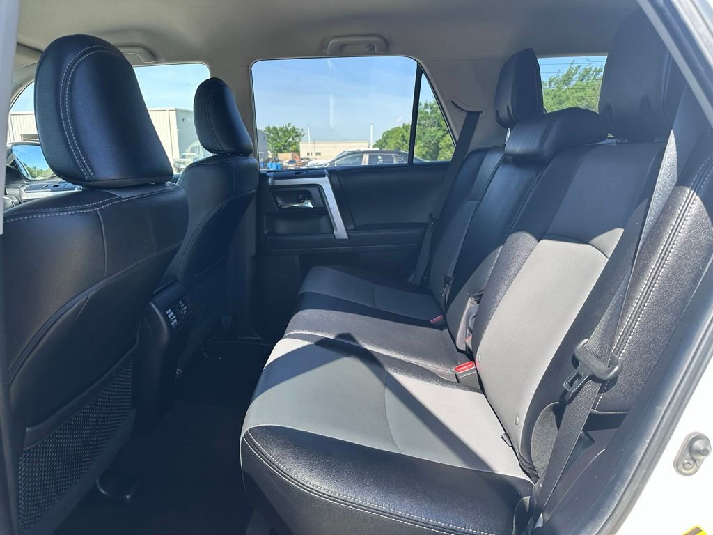 Used 2020 Toyota 4Runner SR5 Premium AWD/4WD image 20