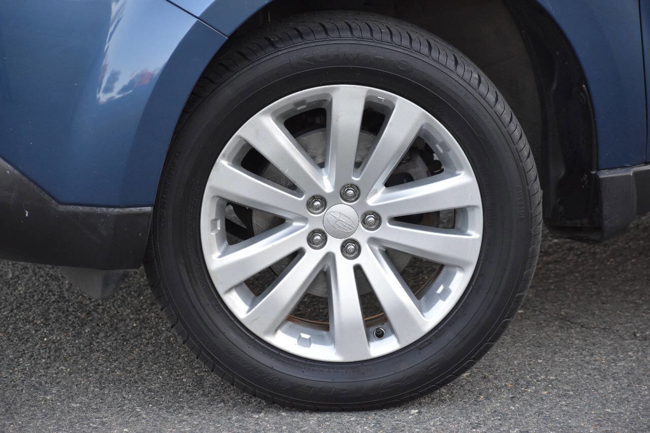 Used 2012 Subaru Forester 2.5X Limited image 36