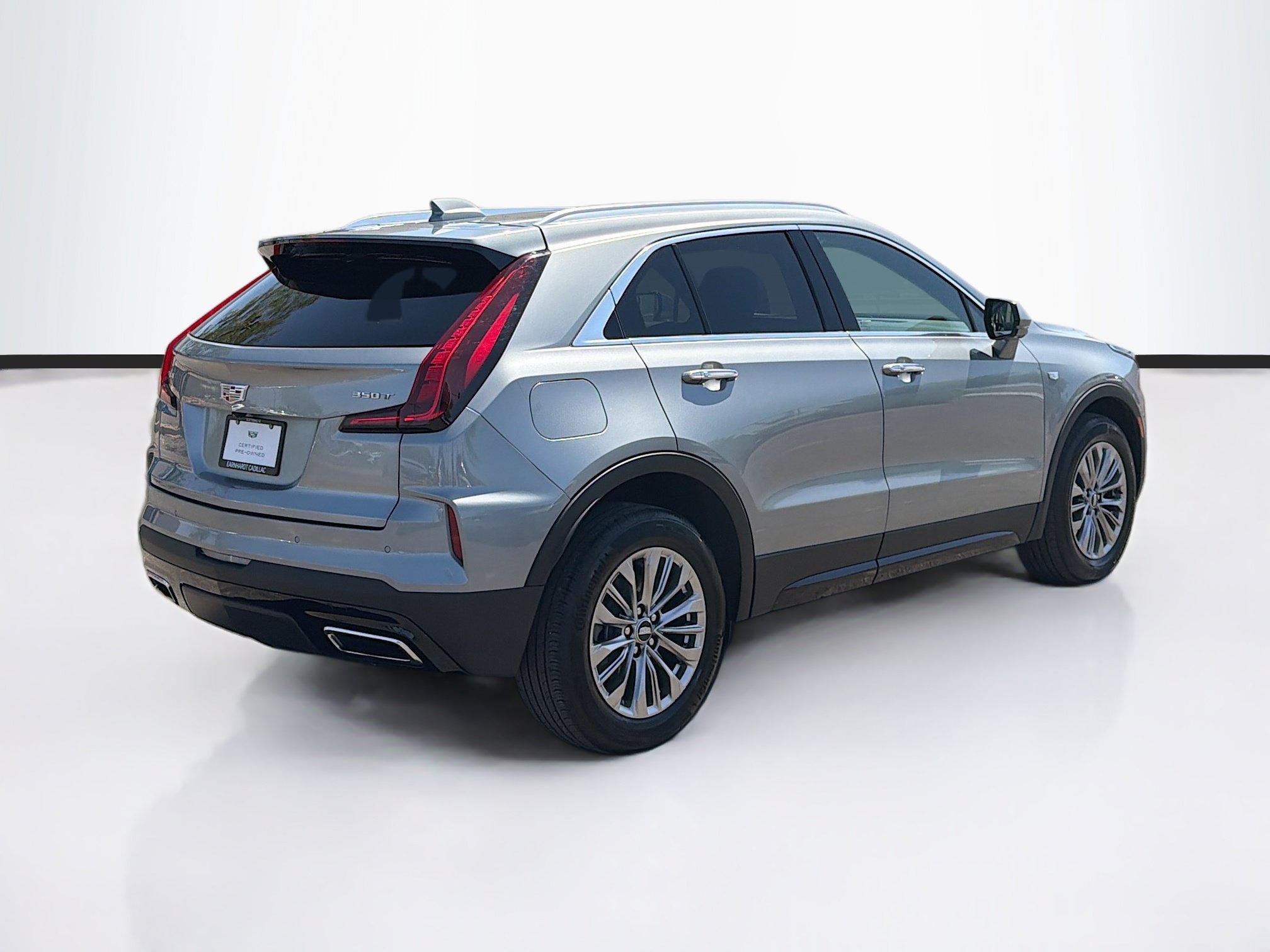 Certified 2025 Cadillac XT4 Premium Luxury FWD image 5
