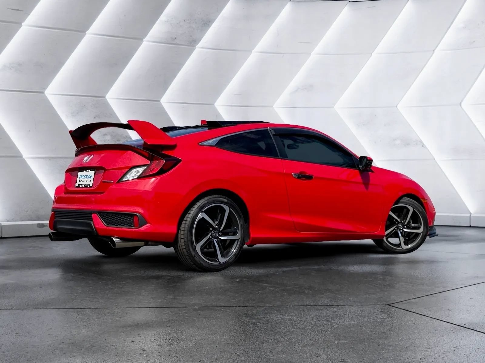 Used 2019 Honda Civic Touring image 8