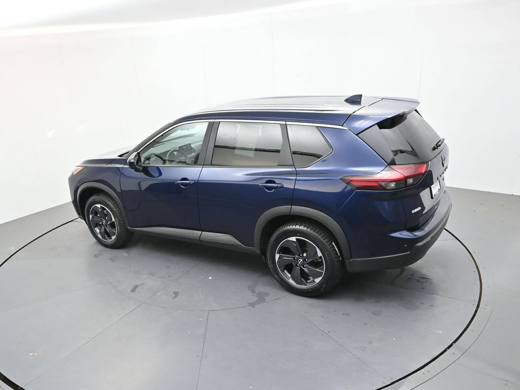 Used 2024 Nissan Rogue SV FWD image 27