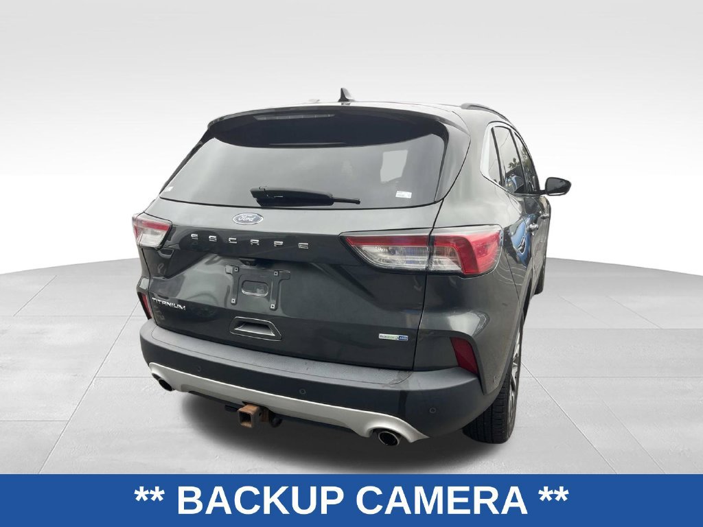 Used 2020 Ford Escape Titanium AWD/4WD image 3