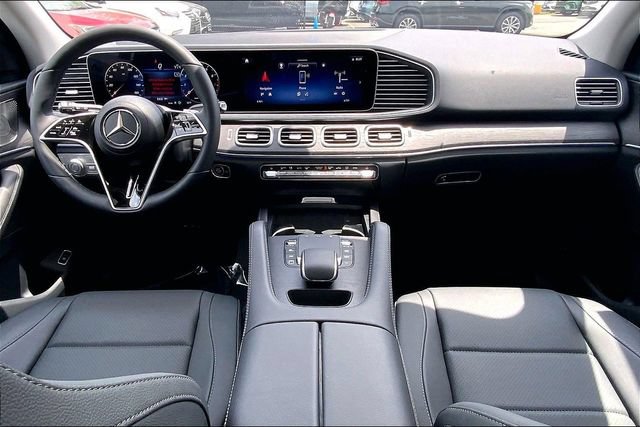 Certified 2025 Mercedes-Benz GLE 450 4MATIC image 12