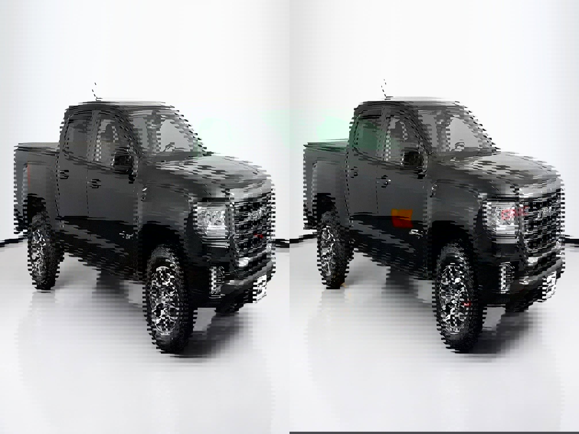 Used 2021 GMC Canyon AT4 w/ Trailering Package AWD/4WD image 2