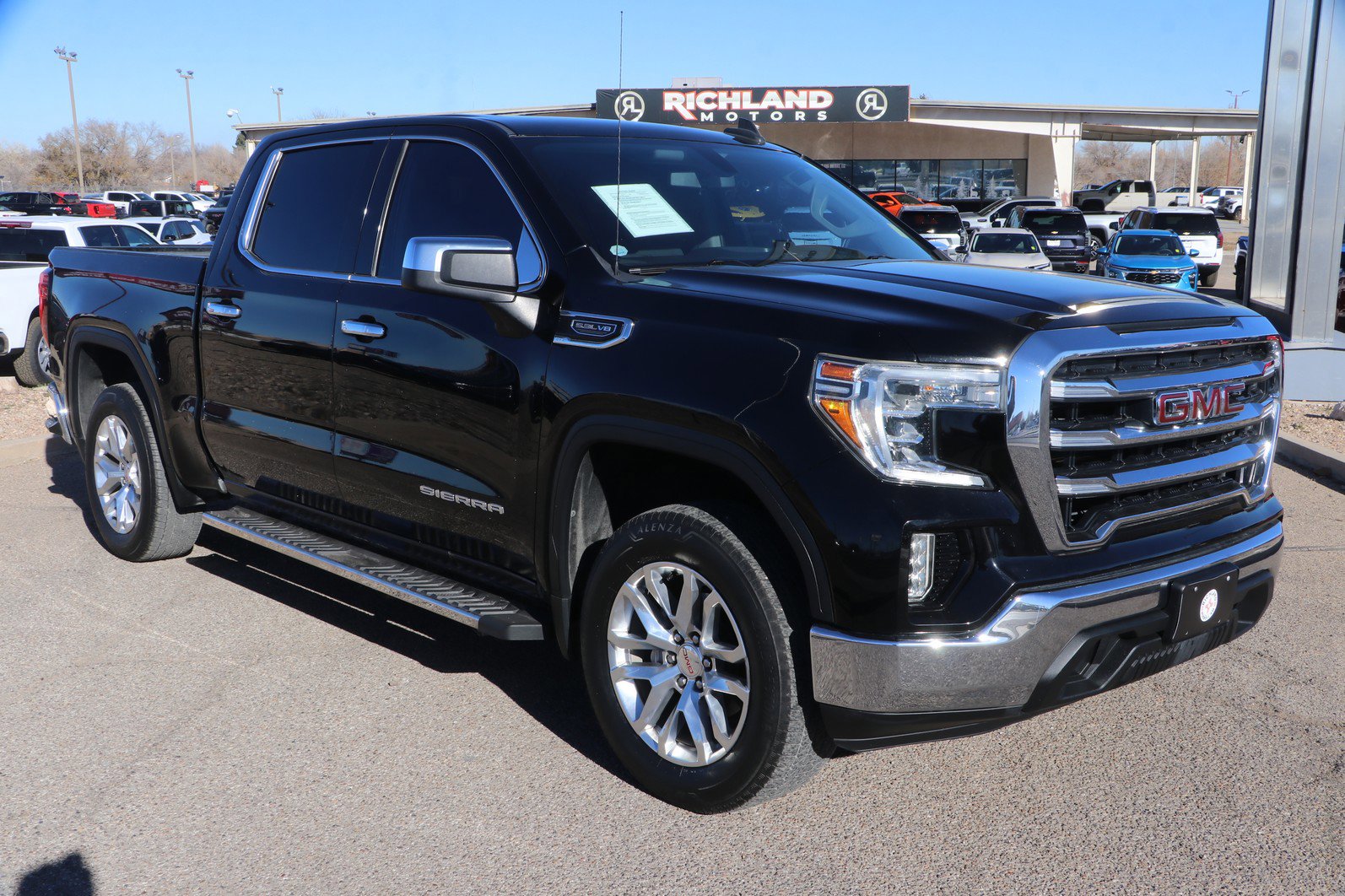 Used 2020 GMC Sierra 1500 SLE w/ SLE Value Package image 1